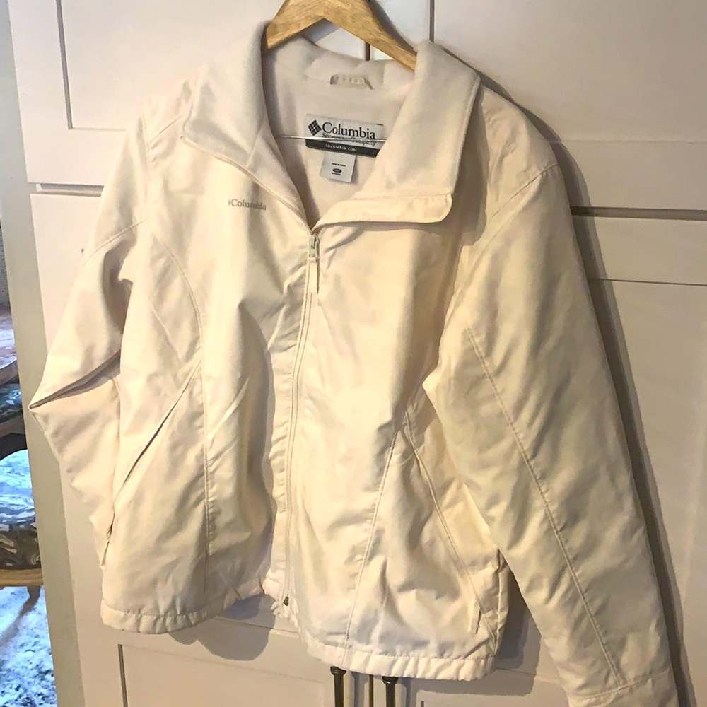Women’s Columbia fleece lined jacket